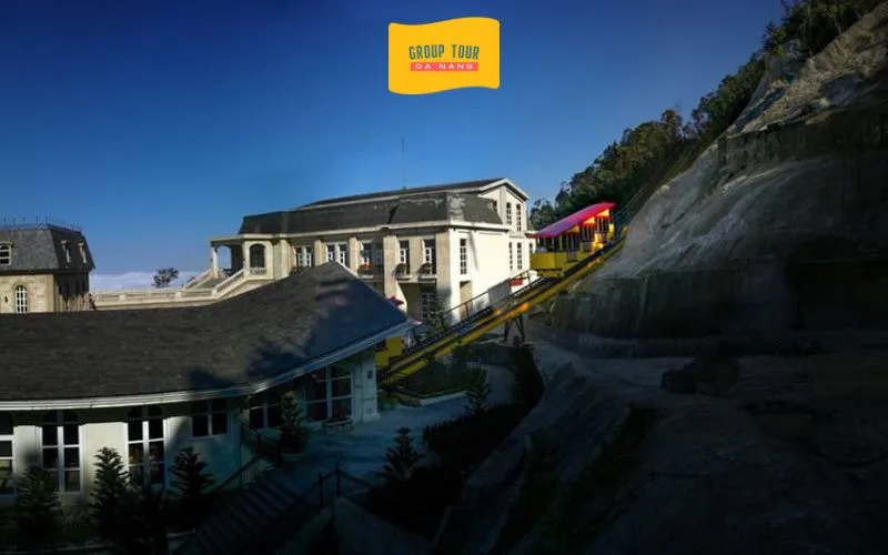 Trải nghiệm Tàu Hỏa Leo Núi trong Tour Bà Nà Hills 1 ngày