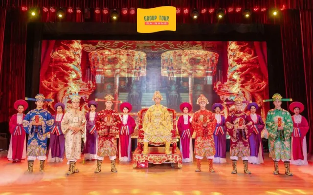 Khám Phá Chương Trình Nghệ Thuật Độc Đáo: Áo Dài Show Đà Nẵng
